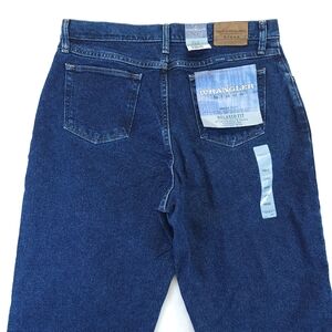 Wrangler Jeans Mens 14X32 Blue Denim Straight Leg Mid Rise Lightweight Outdoors